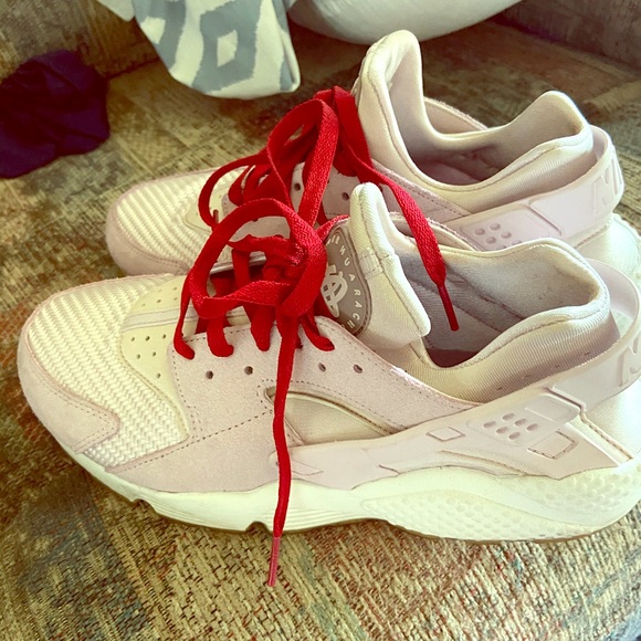 nike huarache womens size 5